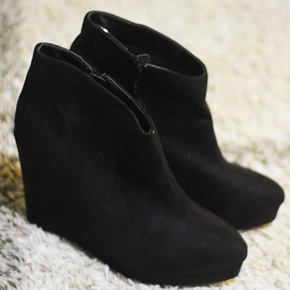 Black Wedge Ankle Boots Size 10